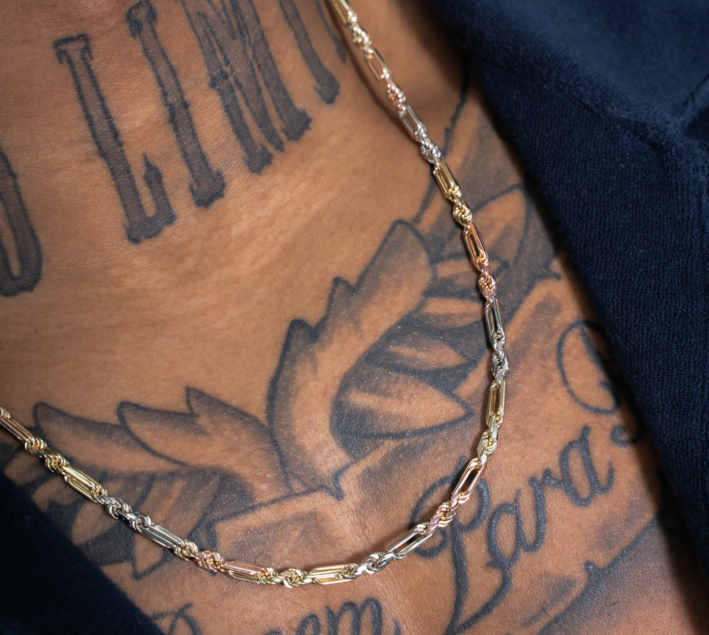 14k 6mm Tri-Color Hollow FigaRope DC / Milano (20''=)